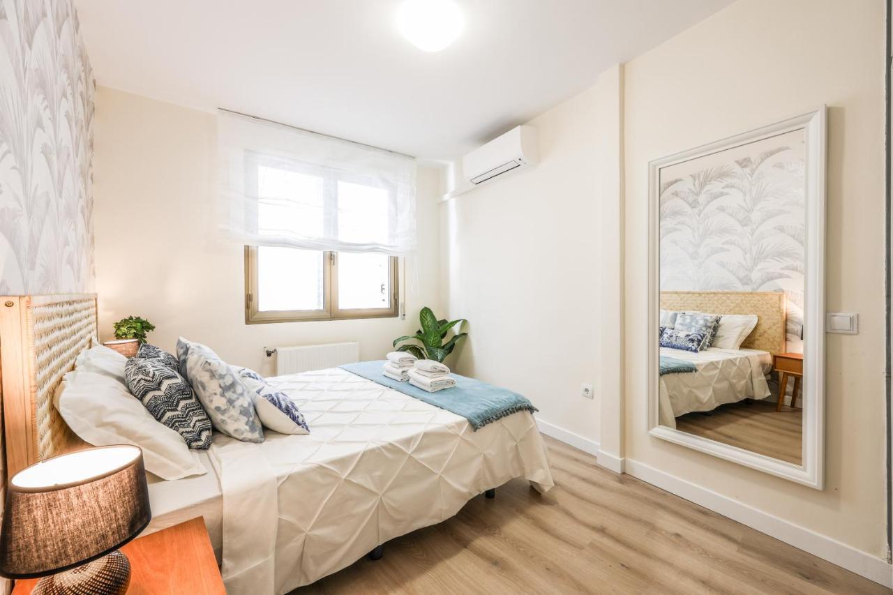 Ferienwohnung Tirso De Molina Madrid Exterior foto